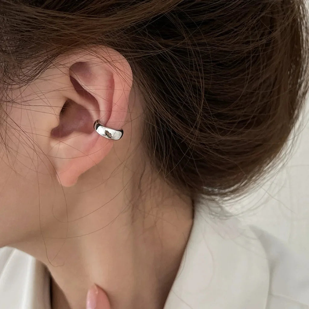 Minimalist Metal Ear Bone Clip