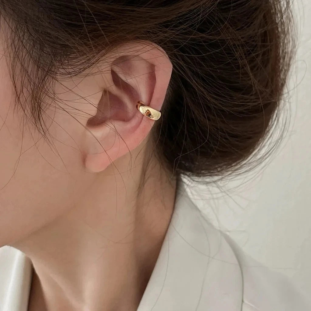 Minimalist Metal Ear Bone Clip