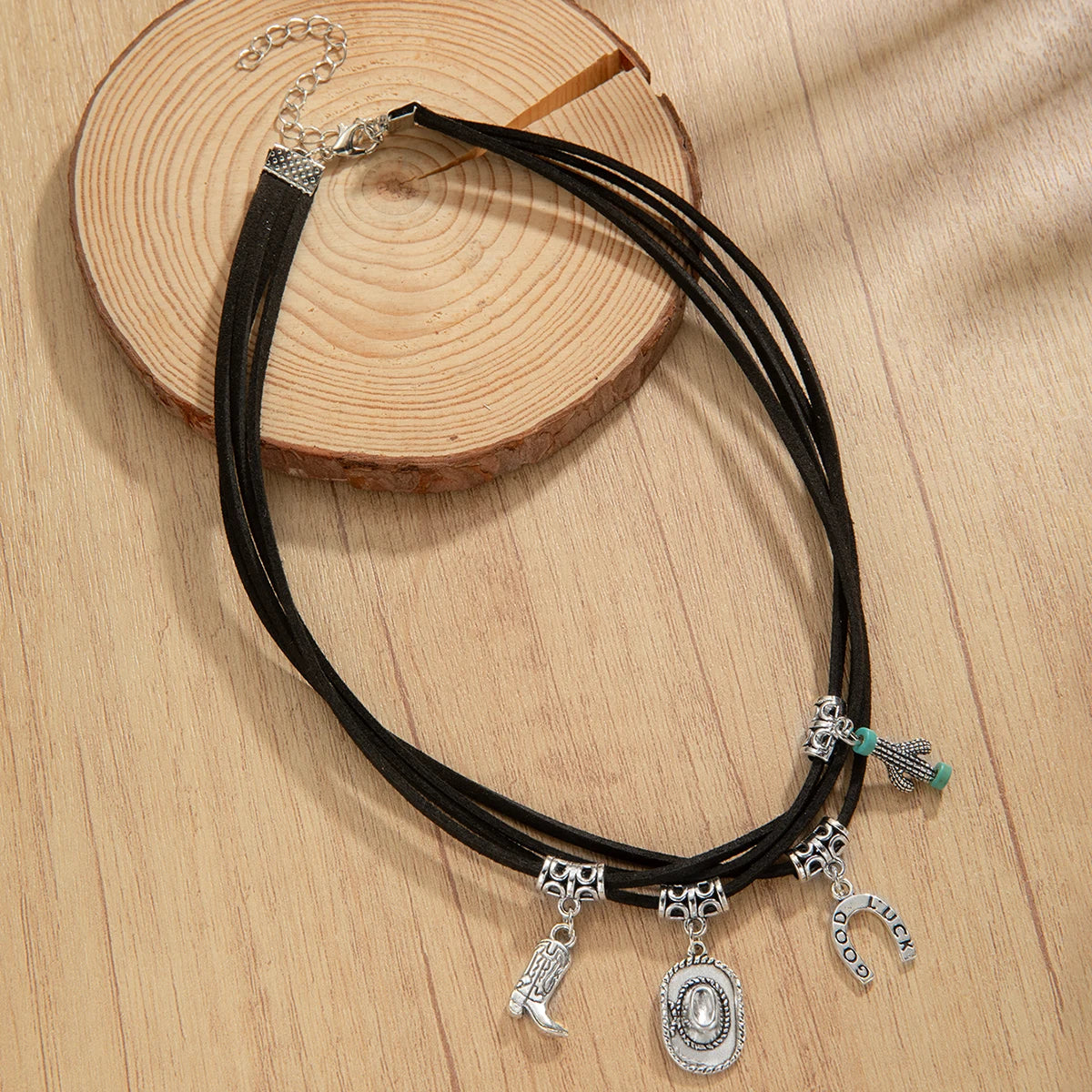 Multiple layered velvet women's necklace